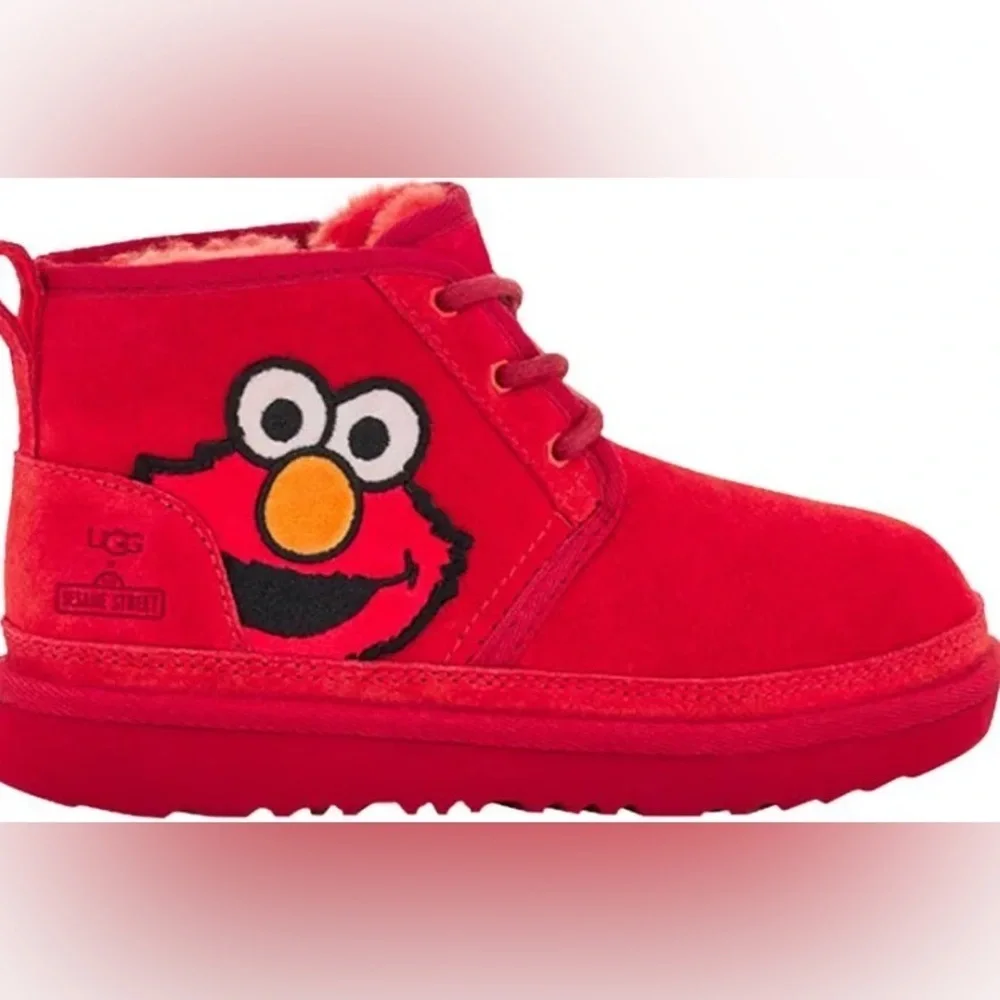 UGG x Elmo Neumel II Sesame Street Elmo Bright Red Suede boots in Red - size 3